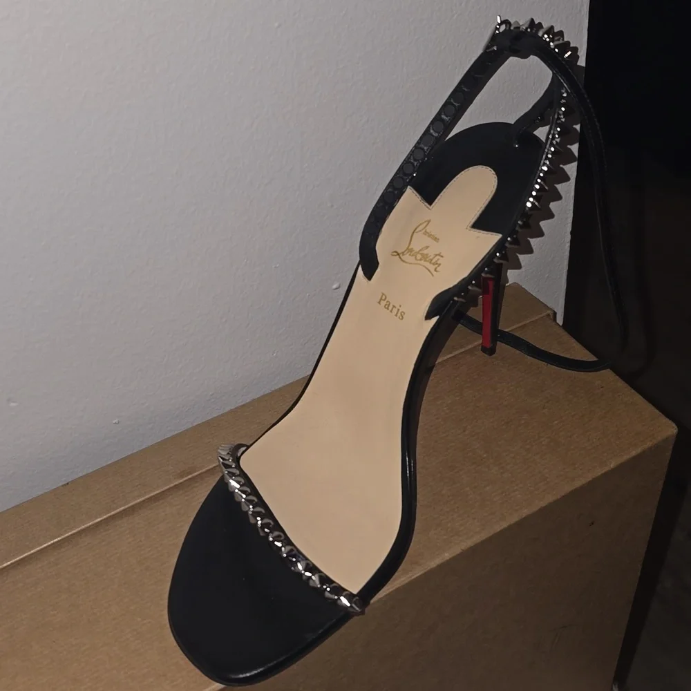 Christian Louboutin So Me 100mm Sandals - Picture 6 of 6